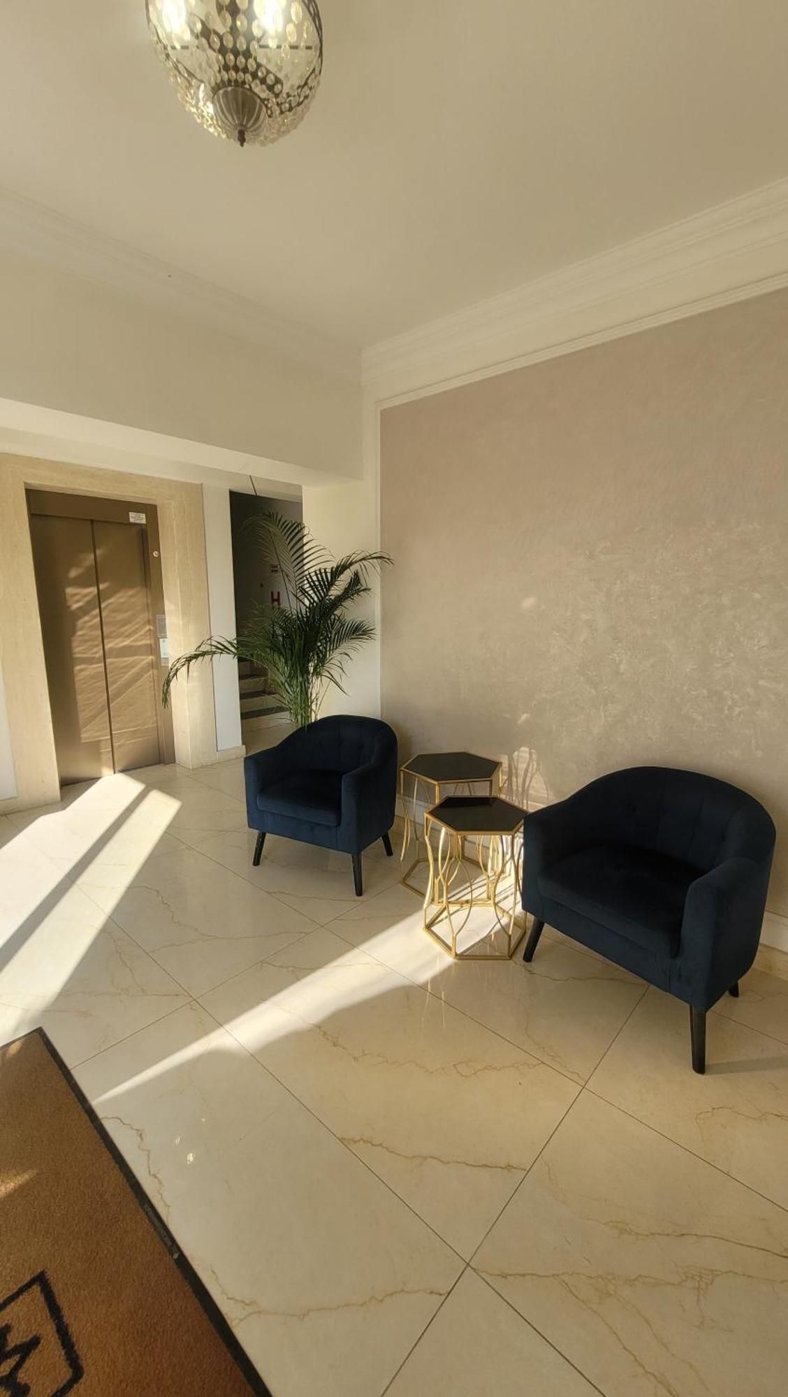 White Platan Apartment Iasi Exterior foto